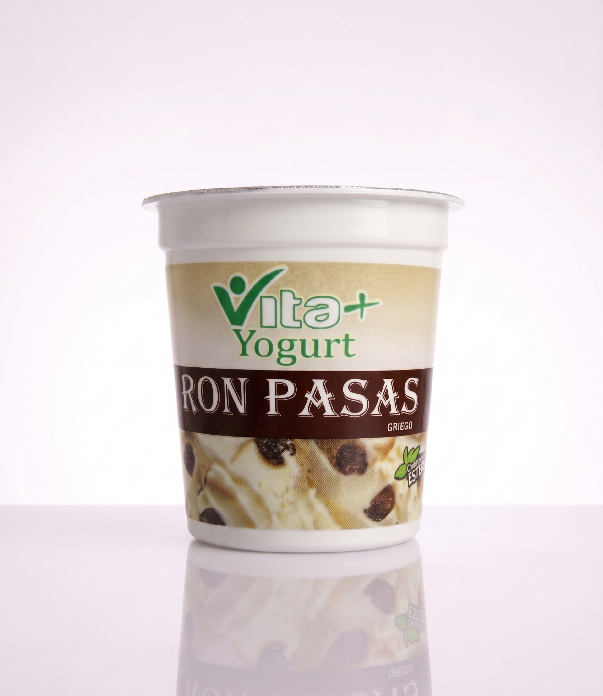 Yogurt de ron con pasas
